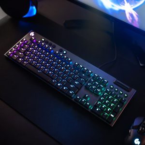 Logitech – G815 LIGHTSYNC Wired Mechanical GL Clicky Switch Gaming Keyboard with RGB Backlighting – Carbon